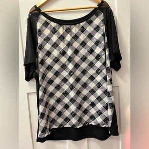 Buffalo check plus size top.